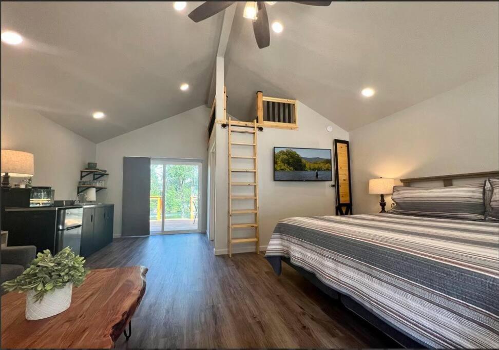 Loft Cabin 2 - Rogue River Resort Grants Pass Exteriör bild